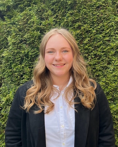 Izzy Vetter headshot