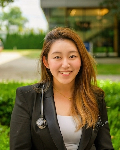 Jennifer Lim headshot